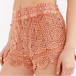 Ecote Washed Eyelet Runner Short Size SM